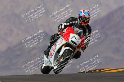 media/Oct-03-2022-Moto Forza (Mon) [[5f077a3730]]/Intermediate Group/Session 4 (Turn 9)/